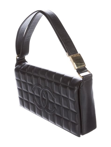 chanel chocolate bar e w flap bag|History of the bag: Chanel East West Chocolate Bar.